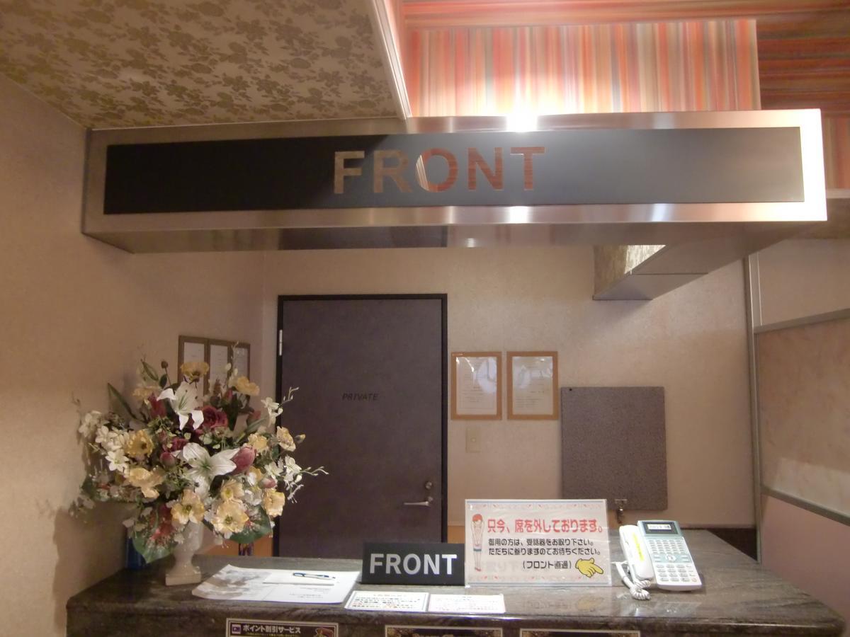 Golf Kofu Showa (Adults Only) Buitenkant foto